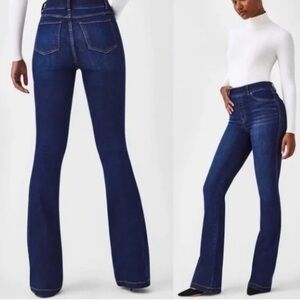 NWT Spanx Jeans Flare in Midnight